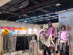 -百盛(万象城店)