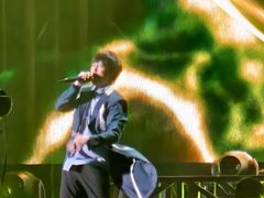 -八万人体育馆-外场足球场