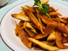 -松沪名灶·豆浆鱼头·新上海菜(飞航吾悦广场店)