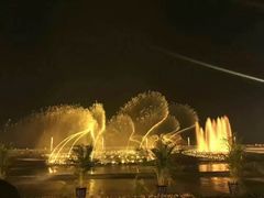 -东港音乐喷泉广场