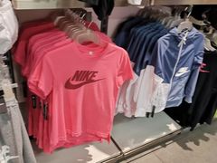 -NIKE佛山胜利换季优惠店