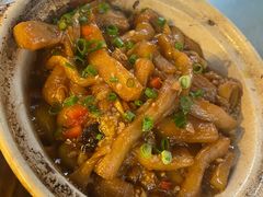 一煲茄子煲-大头唛·啫鸡煲.粤菜.专门店(289艺术园区店)