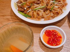 -顺风汤馆·广府粤菜(江宸天街店)
