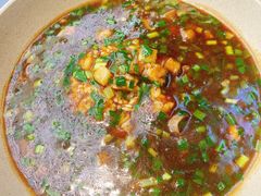 -洞庭洲·防空洞火锅·烧烤·铜锅涮肉(新百广场店)