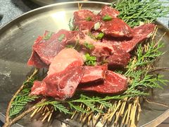 -草家酱蟹炭火烤肉店(珲春南路一店)