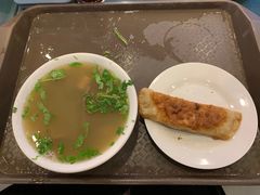 -护国寺小吃(机场店)