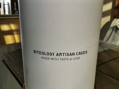 经典欧美乡村风格裸蛋糕-Biteology Artisan Cakes(红庄·国际文化保税创新园店)