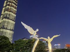 -陆家嘴中心绿地