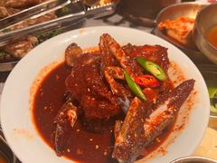 -草家酱蟹炭火烤肉店(珲春南路一店)