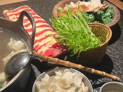 -三出山火锅(南京万象天地店)