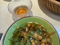 -一叶一世界·素食餐厅(锦华万达店)