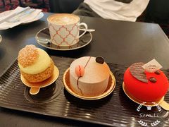 伯爵茶蛋糕-Salon de The de Joel Robuchon(外滩18号店)