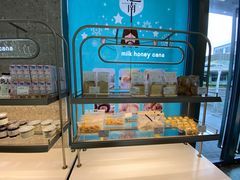 面包甜点陈列柜-迦南(杭州东站万象汇店)