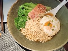 -卡普里披萨·牛扒·下午茶