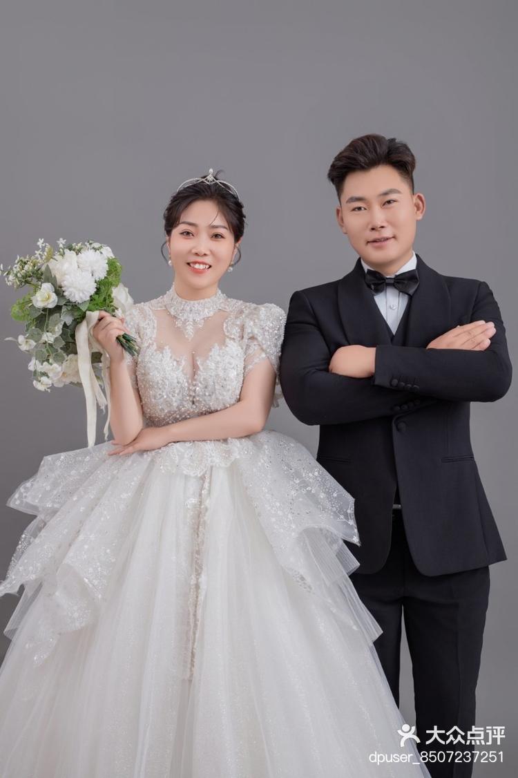 波西米亚婚纱照安全下车