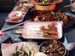 -何师烧烤Pro ·江湖川菜·小龙虾·精酿(太古里旗舰店)