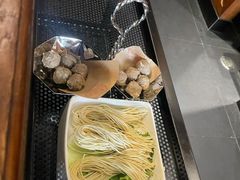 -左庭右院鲜牛肉火锅(金山万达店)