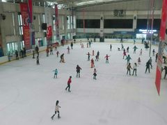 -冠军冰场CHAMPION RINK(中华城店)