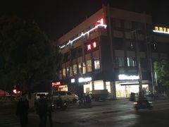 -全家便利店(沪青平公路四店)