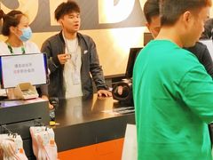 -NIKE上海青浦优选体验店