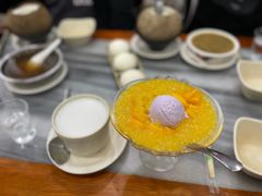 杨枝甘露加雪糕-黄师奶甜品店