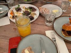 手撕猪肉汉堡-RAC BAR(安福路店)