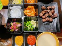 -肉甲韩国木炭烤肉(新壹街1店)
