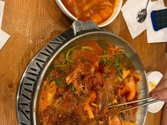 -喇喇排骨火锅·传统韩式脊骨汤(望京西园总店)