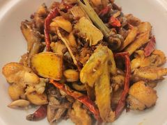 -饭怕鱼·黄焖鲟龙鱼(湖大店)