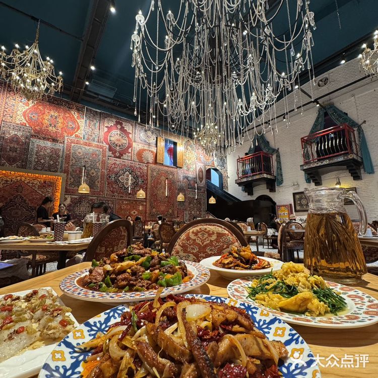 在乌鲁木齐，后悔最后一天才来吃。。。 