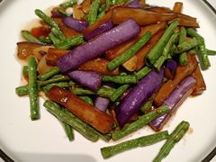 -虹泥小厨(南国花园总店)