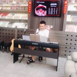 -进巍美甲