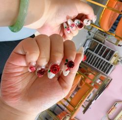 -IDO美甲美睫