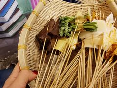 -马路边边串串香(一匡街店)