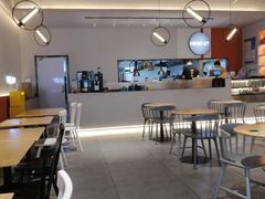 大堂-HELLO 27 意面·沙拉·帕尼尼