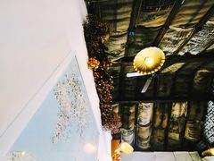 房顶-春风十里咖啡馆