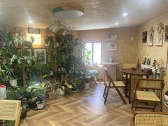 -Rabbit Cafe私房西餐甜点咖啡(栖霞路店)