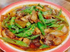-佬缸炮江湖川菜(玉林店)