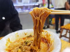 -二钢串叔麻辣烫(华龙大厦店)