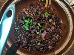 -有红鸡毛店·川菜(建设路店)