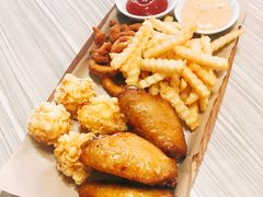 -必胜客(绿地新都会店)
