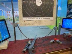 -都市枪神实弹射击俱乐部