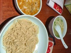 -裕兴记•蟹黄面馆(人民广场店)