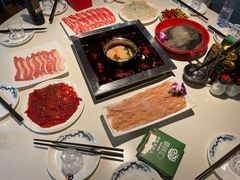 -二荆条·蜀鲜汇城市森林火锅