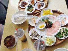 -桥香园云南过桥米线(金马碧鸡店)