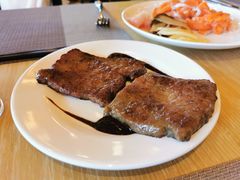 -齐河孔雀王温泉酒店·金孔雀自助百汇