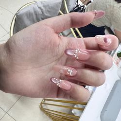 -尤米一站式美甲美睫