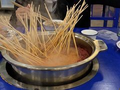 -钢管厂五区小郡肝串串香(奥克斯广场锦城万达店)