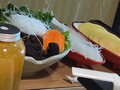 -彤德莱火锅(商圣嘉源店)