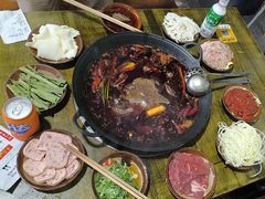 -黄潇洒老火锅(九眼桥宏济巷店)